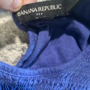 Banana republic Blue flowy top size large